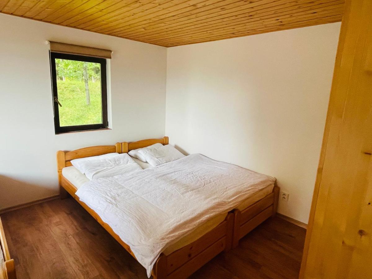 Chata Adam U Lipna Horní Planá Esterno foto