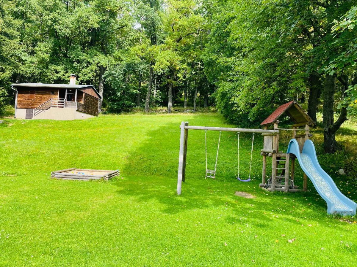 Chata Adam U Lipna Horní Planá Esterno foto