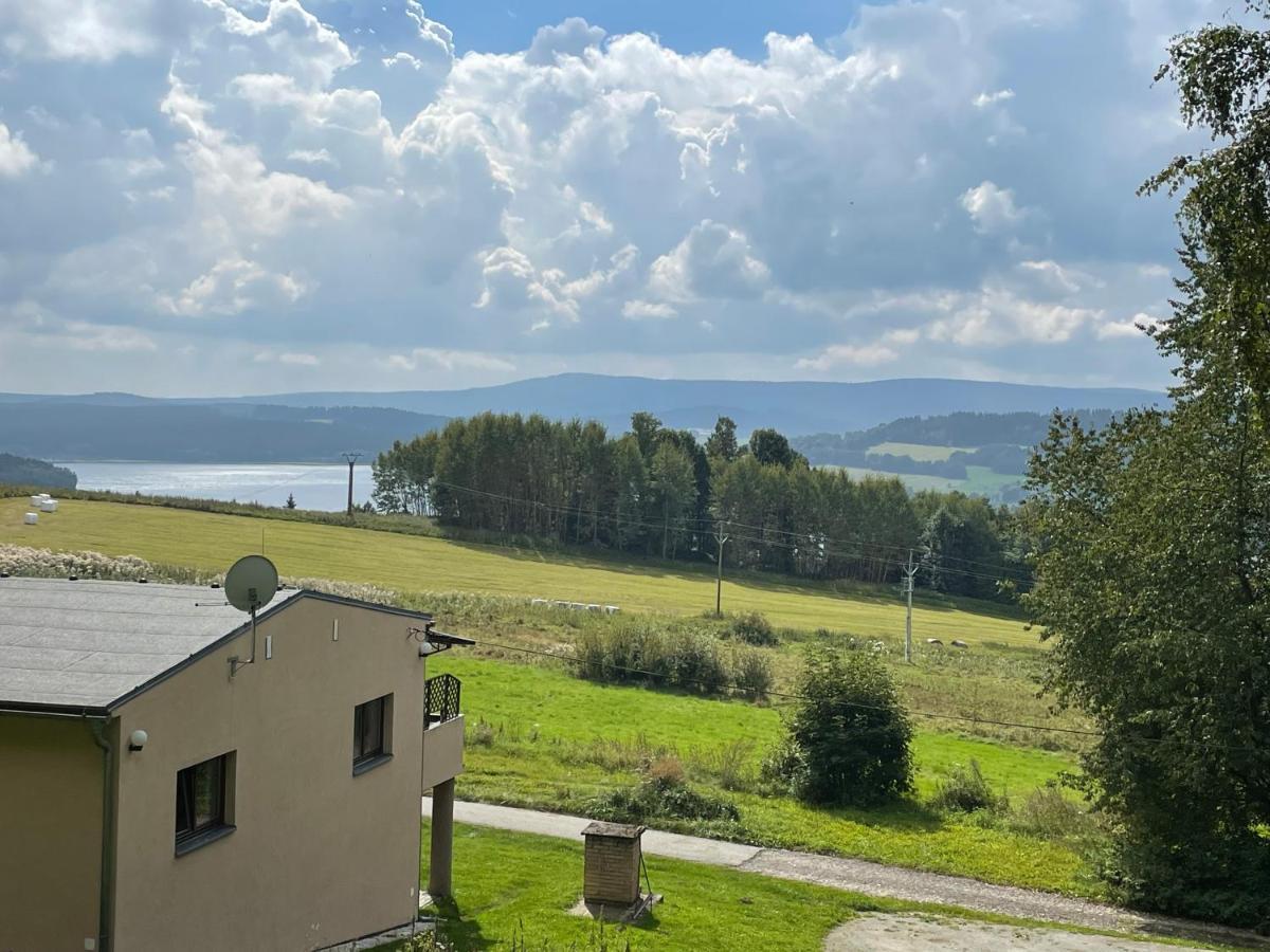 Chata Adam U Lipna Horní Planá Esterno foto
